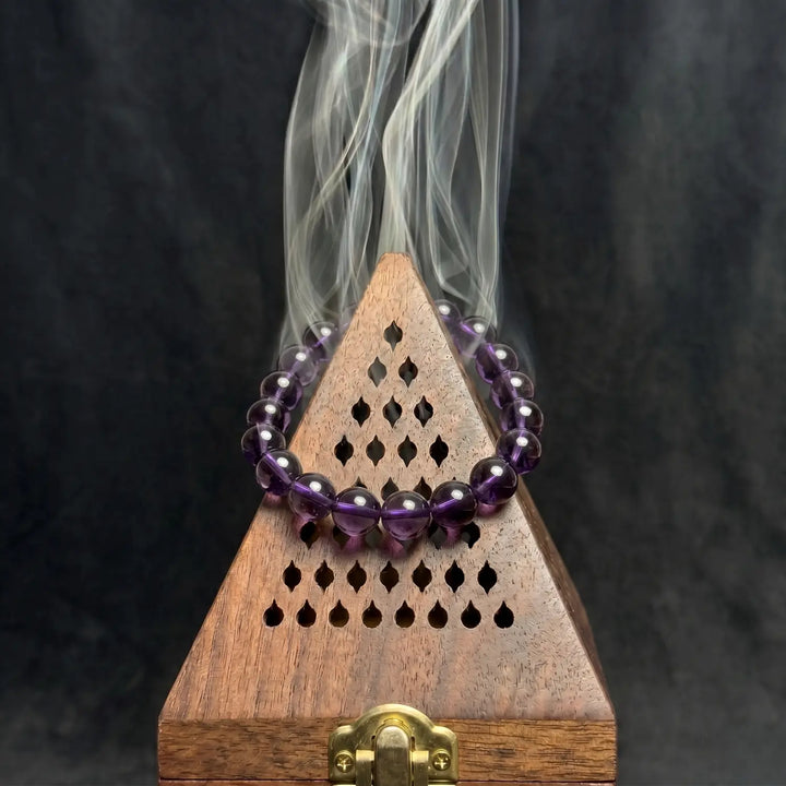 8mm Natural Amethyst Bracelet - amethyst cleansing ritual smudge hover image