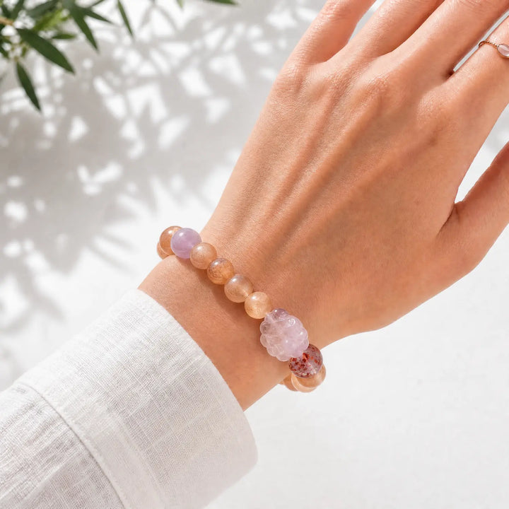 8mm Rose Quartz & Sunstone Bracelet - 04 sunstone crystal lifestyle wearing style